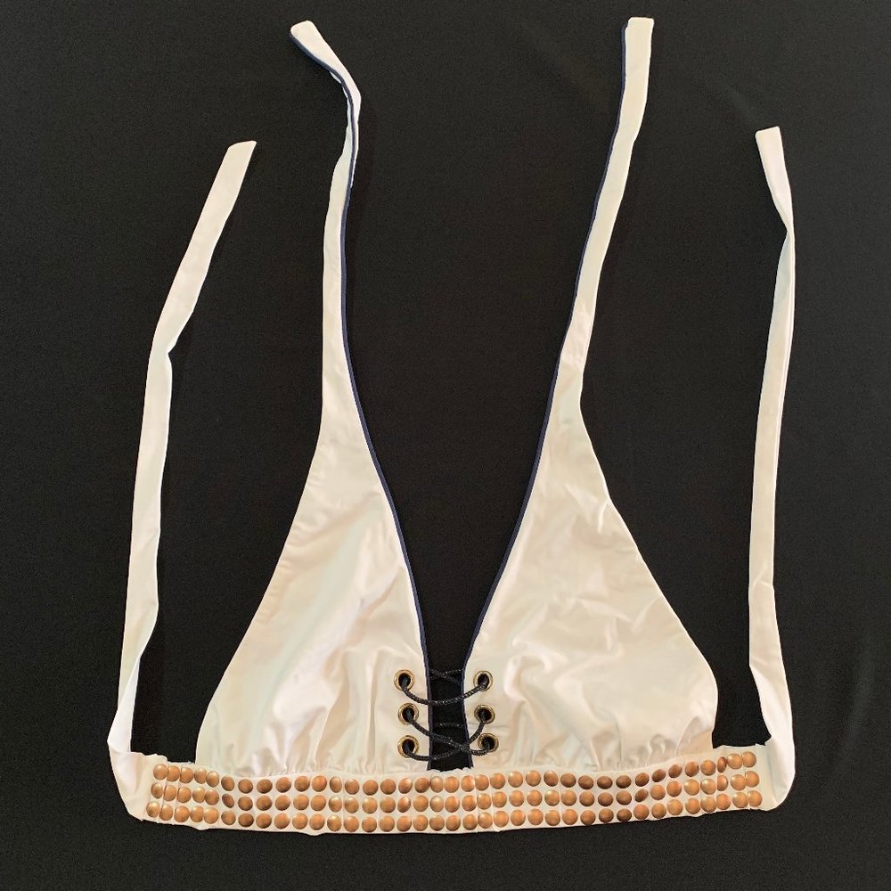 Beach Bunny - Halter Swimsuit Top